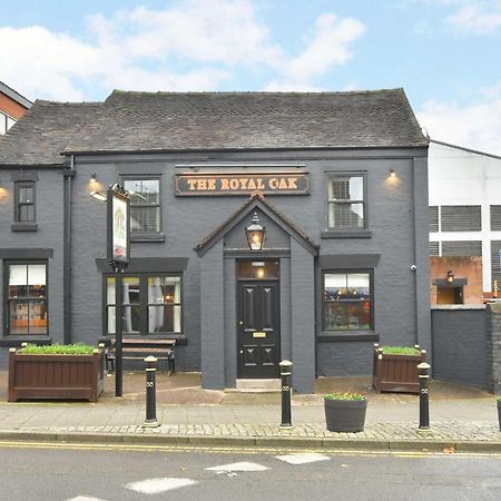 Hotel The Royal Oak Biddulph  Exterior foto